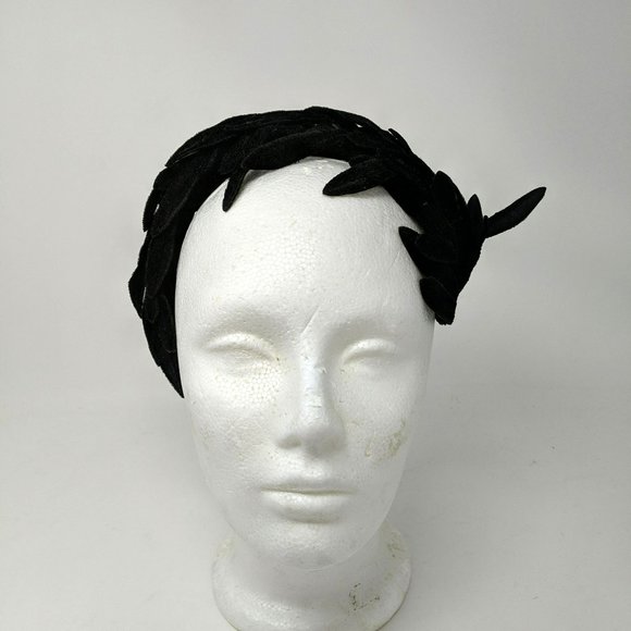 Unbranded Accessories - Vintage Black Velvet Feathered Headband